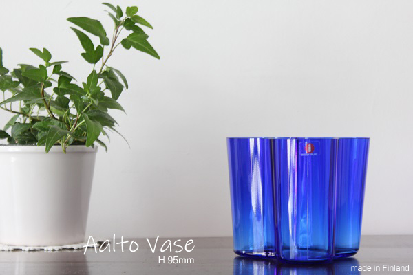 2022最新のスタイル vase アアルトベース aalto ブルー 旧ロゴ 95mm