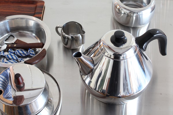 NILS JOHAN社 HOLLYWOOD ケトル 1.5L