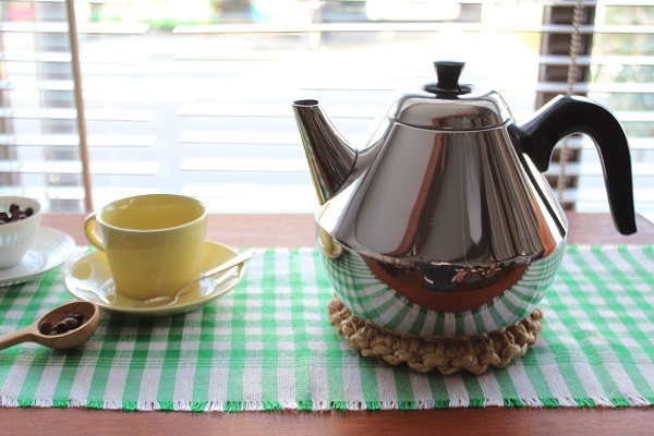 NILS JOHAN社 HOLLYWOOD ケトル 1.5L