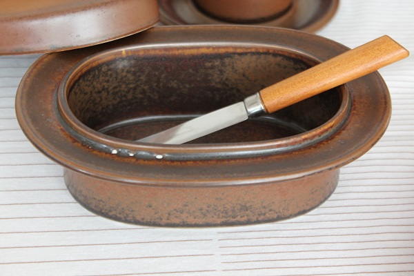 ARABIA ルスカ バターケース/保存容器 蓋付き