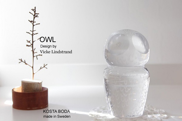 Kosta by Vicke Lindstrand ガラスのフクロウ S