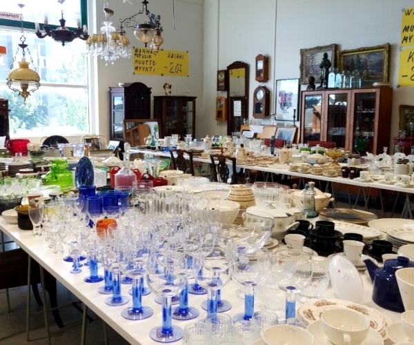 北欧ヴィンテージを普段はディスプレイや倉庫の品を中心にご紹介します。